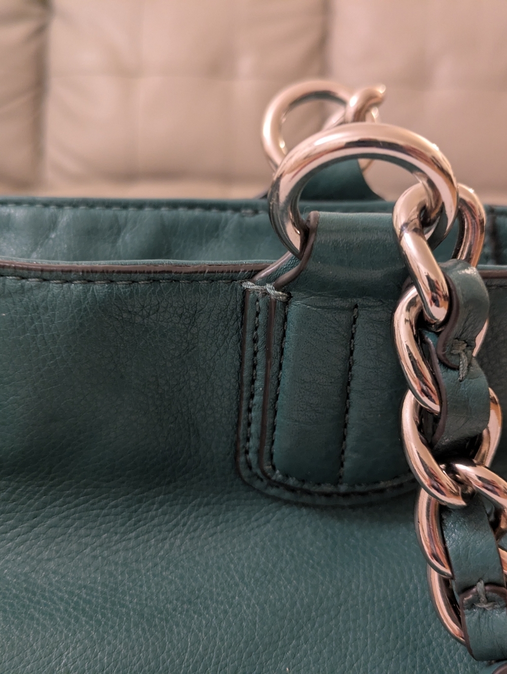 Coach - Madison Chain Tote C1294-20466 - Kelly Green Leather - Mint Condition - Picture 3 of 12